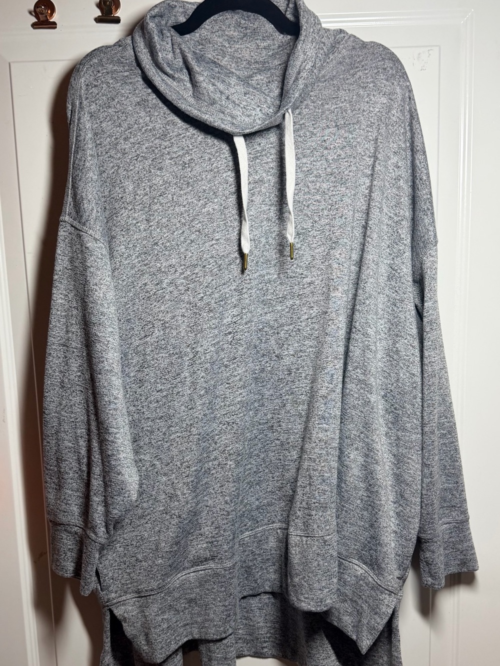 Men's Grey Pullover Hooded Sweater with Drawstring